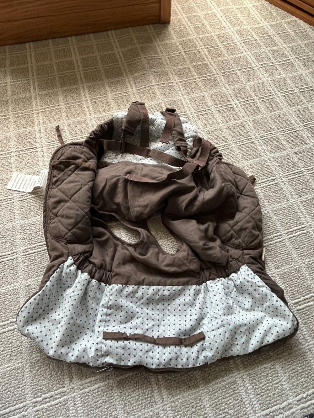 Eddie Bauer Cart/High Chair Cover Clean Seat - Brown/Blue, excellent condition